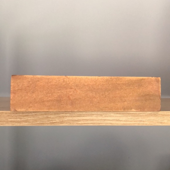 “I Like Big Mutts” home decor. Like new. - Picture 6 of 9